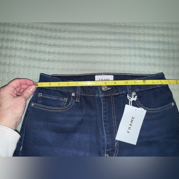 Frame straight jeans. NWT.  Size 30 - Picture 10 of 12